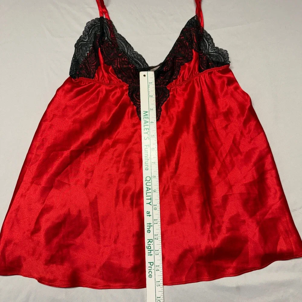 ❤️ Victoria's‎ Secret Red Satin Cami — Black Lace Trim Small Lingerie Top 🖤